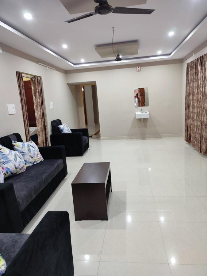 Rahul'S Castle Guest House Visakhapatnam Bagian luar foto
