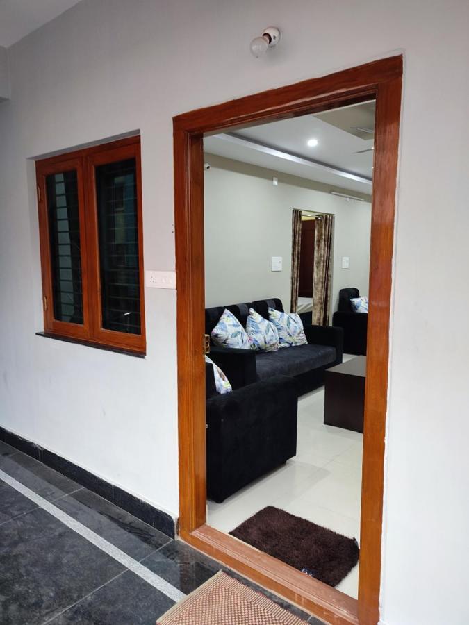 Rahul'S Castle Guest House Visakhapatnam Bagian luar foto